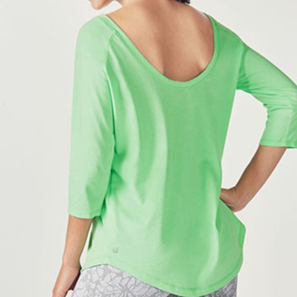 Fabletics Tops - Fabletics Palisades Fuss-Free elegance tee shirt
